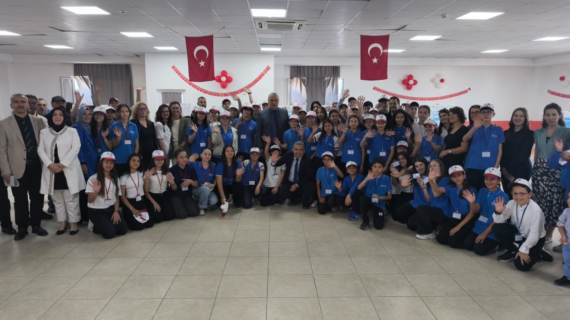 Okulumuz 4006 - TÜBİTAK Bilim Fuarının Açılışını Yaptık