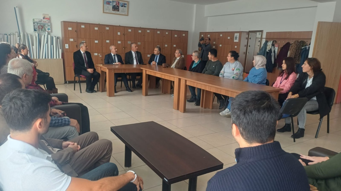 İl Milli Eğitim Müdürümüz Sayın Murat DEMİR Okulumuzu Ziyaret Ettiler